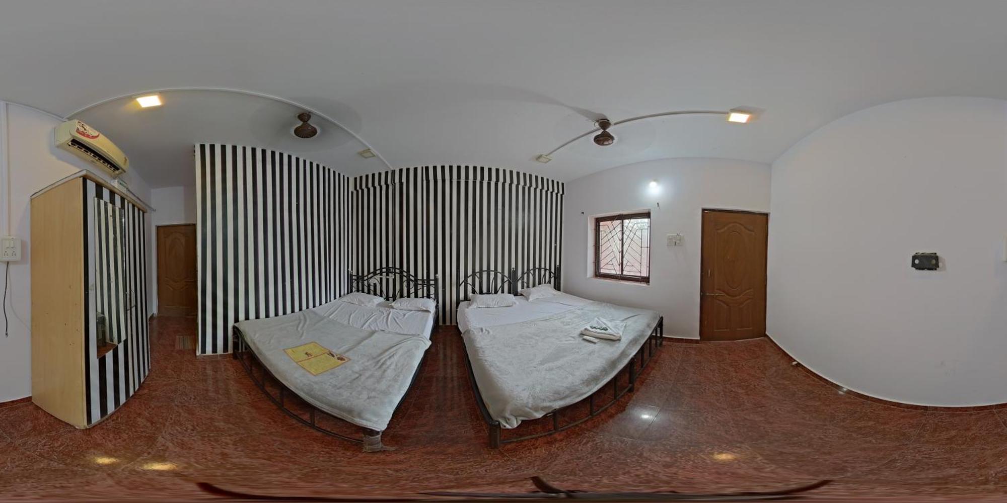 Esther Guest House كالانغيُت المظهر الخارجي الصورة