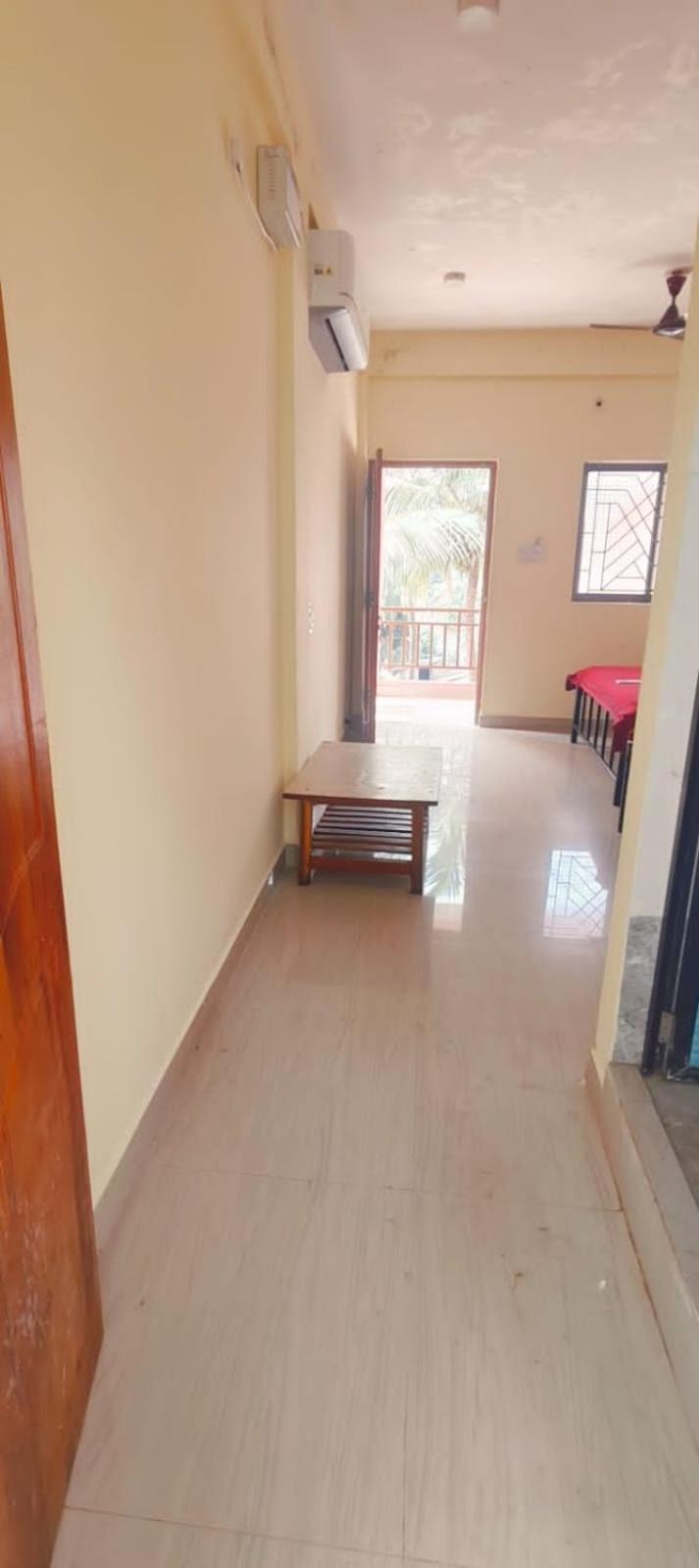Esther Guest House كالانغيُت الغرفة الصورة