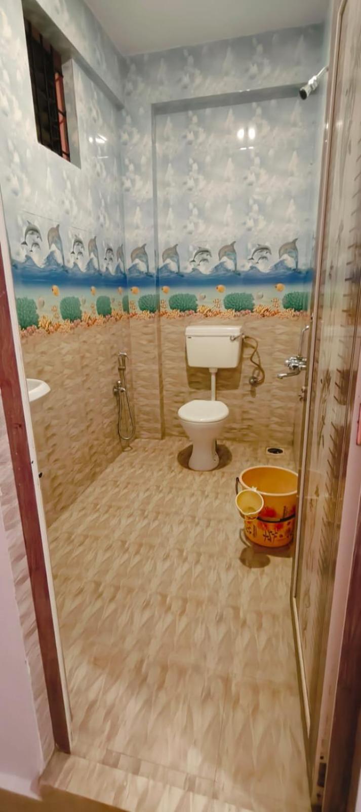 Esther Guest House كالانغيُت الغرفة الصورة