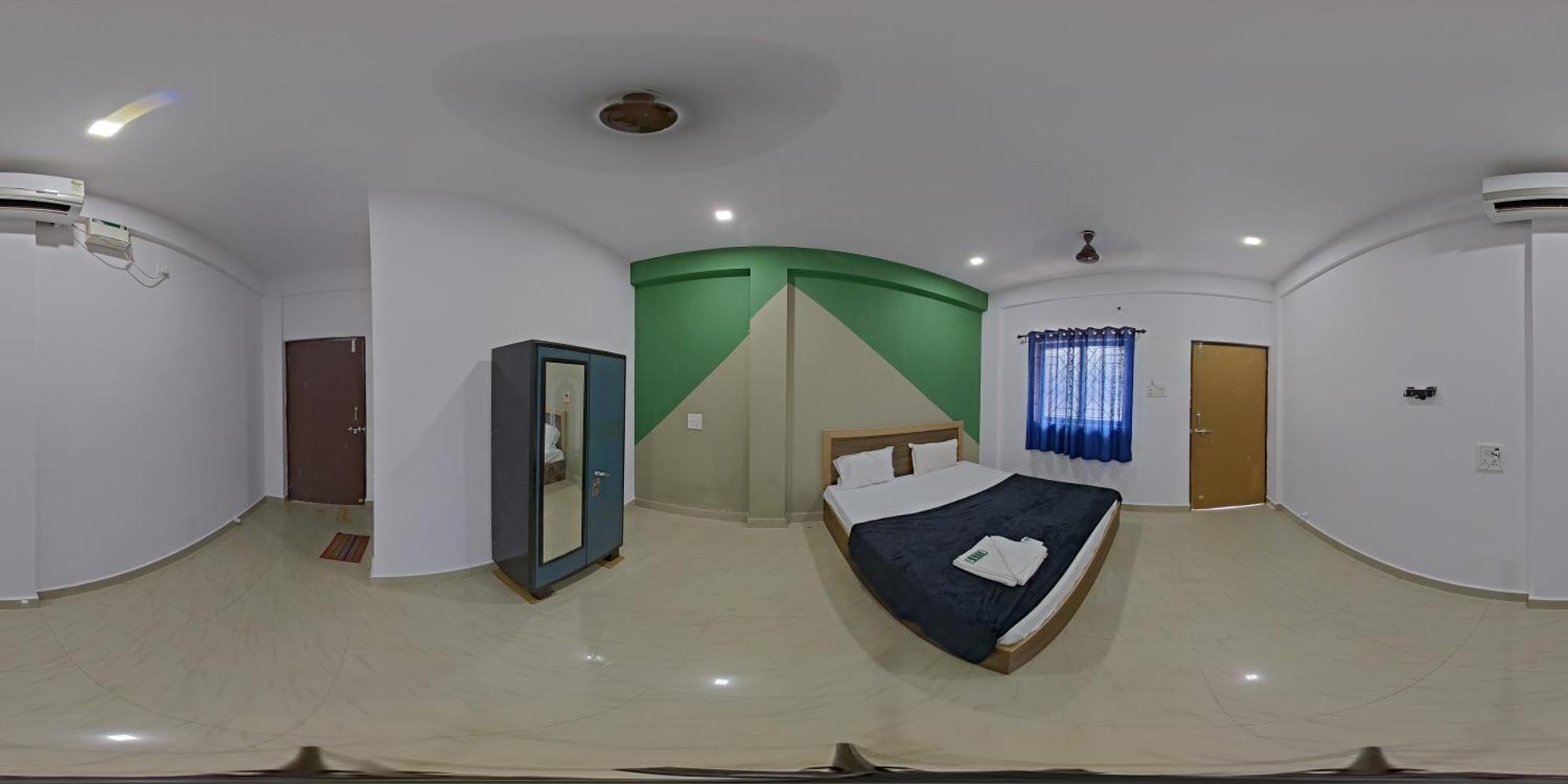 Esther Guest House كالانغيُت المظهر الخارجي الصورة